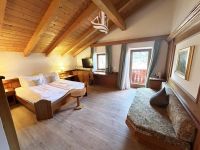 Palazzo / Stabile in vendita a Castelrotto(BZ)