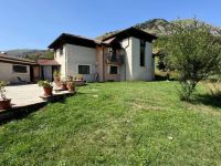 Attivit&agrave; / Licenza in vendita a Rocca di Cambio(AQ)