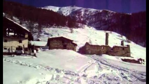 Discesa in snowboard libtech skate banana  - Camigliatello silano 30/03/2013