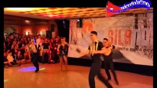 Movimientolatino a salsilando - il principe johnny vazquez