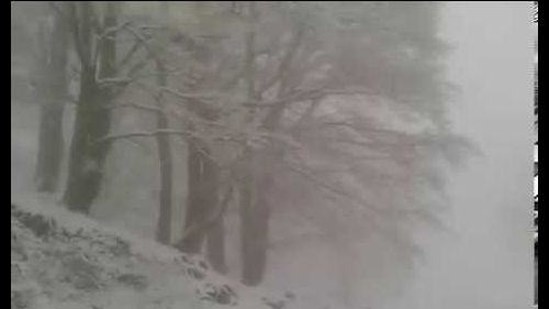 Nevicata incredibile campitello matese 7 aprile 2015