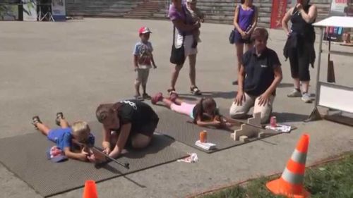 Biathlon mania shoot & run