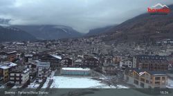 Arrivo pista Stelvio in centro paese