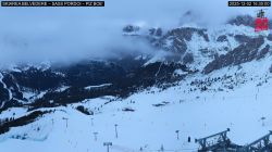 Belvedere Sass Pordoi dal Rifugio Sas Bece 2377 m