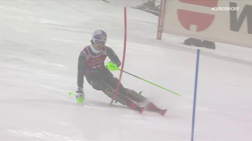 Lucas pinheiro braathen torna in slalom, è subito top-10 in prima manche col pettorale numero 33: rivedilo