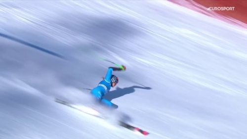 Sofia goggia si inclina troppo e cade nella prima manche del gigante di kronplatz