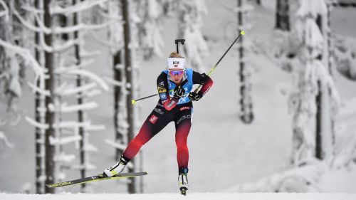 Tiril eckhoff vince l'inseguimento di oberhof. wierer rimonta ed è settima