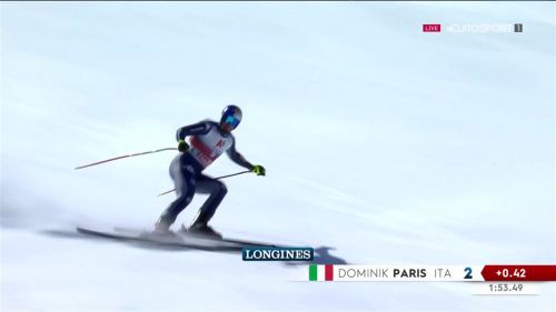 Dominik paris giù dal podio della discesa per 15 centesimi a saalbach
