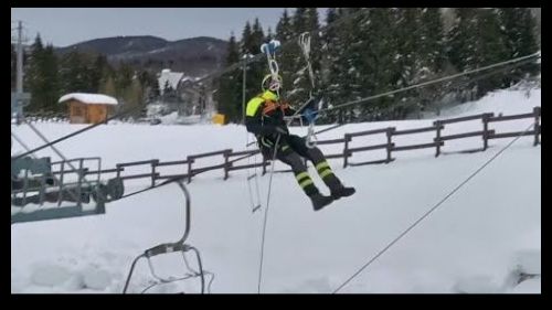 Aviano (PN) - Prove di evacuazione seggioviea Piancavallo (16.12.20)