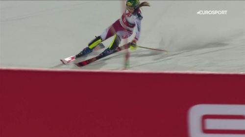 Schladming: liensberger, che reattività! rimane in pista con gran numero - sci, coppa del mondo