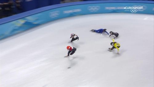 Arianna fontana cade e vede sfumare il sogno della medaglia nei 1000 short track: rivivi la finale