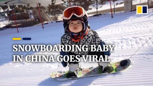 A 11 mesi sullo snowboard! dove? in cina!