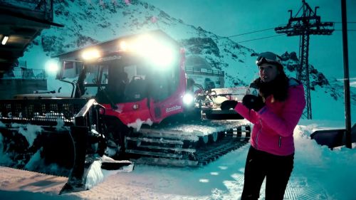 NEVEITALIA  Vi aspettiamo al Corvatsch3303 per la Snow Night del Venerdì sera
