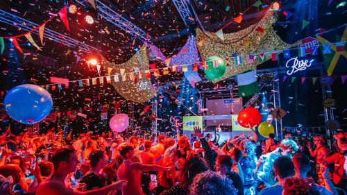 Bongos bingo La festa disco a palais des sports Les 2 Alpes