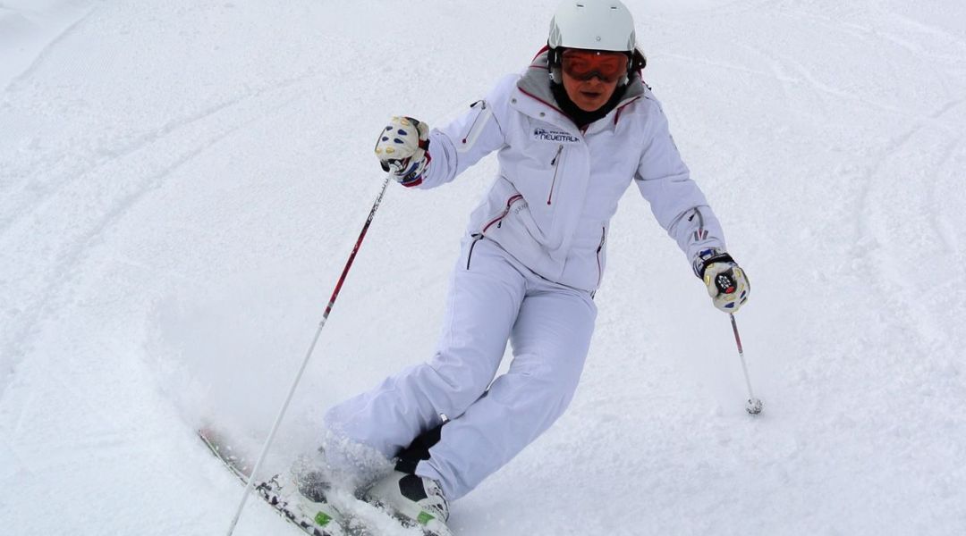 Anastasia Cigolla al test di Elan SLX WaveFlex Fusion (2013)