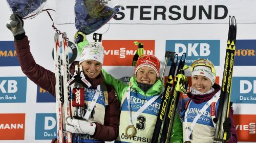 Laura Dahlmeier: 'Il pettorale giallo un sogno'. Anais Bescond: 'Soddisfatta e delusa'