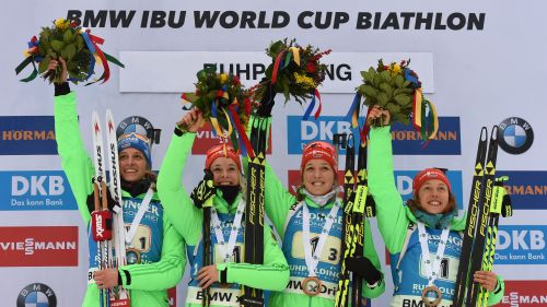 La Germania vince il braccio di ferro, sua la staffetta femminile di Ruhpolding