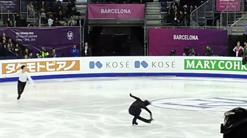 Yuzuru hanyu (jpn) - grand prix final 2015, barcelona - practice short program