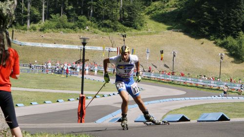 La mass start del biathlon apre il ricco programma di gare dell'Alpe Adria Summer Nordic Festival di Forni Avoltri
