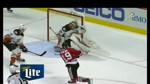 Toews all'overtime contro i ducks