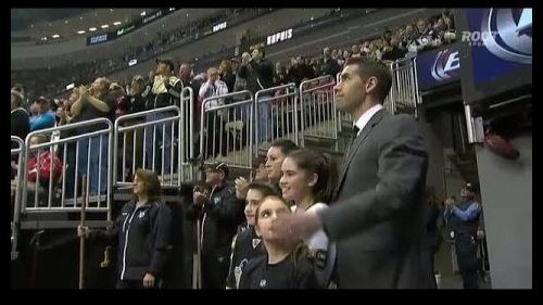 Penguins honor dupuis with moving tribute