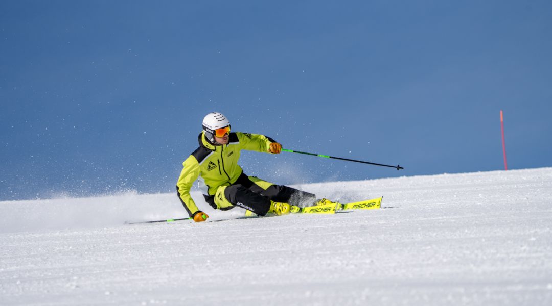 Tiberio dElia al test di Fischer RC4 Worldcup RC Pro M-plate (2025)