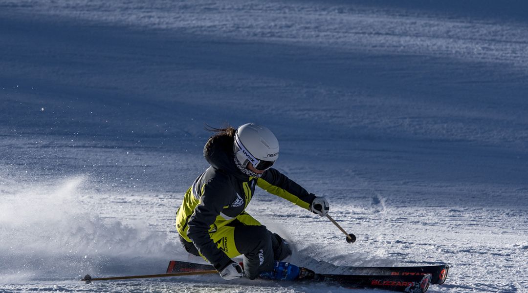 Isabel Anghilante al test di Blizzard Firebird HRC WC-Piston (2023)